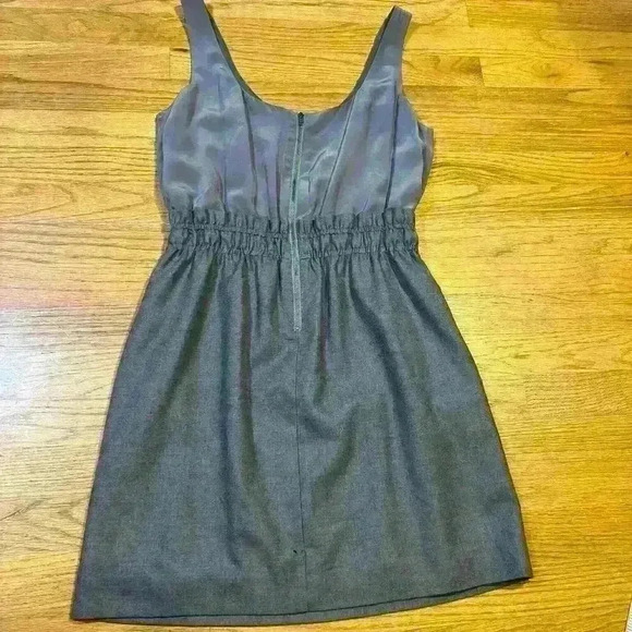 J Crew Grey "Aurelia" Beaded Silk Couplet Sleeveless Cocktail Dress Size 4 FLAW - Picture 3 of 8
